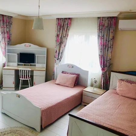 Efsa Hotel 4*
